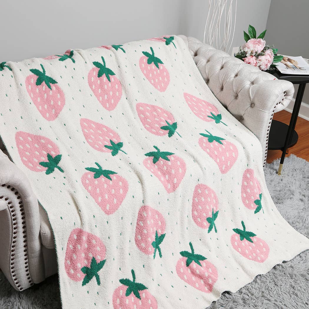 Strawberry Pattern Sherpa Throw Blanket