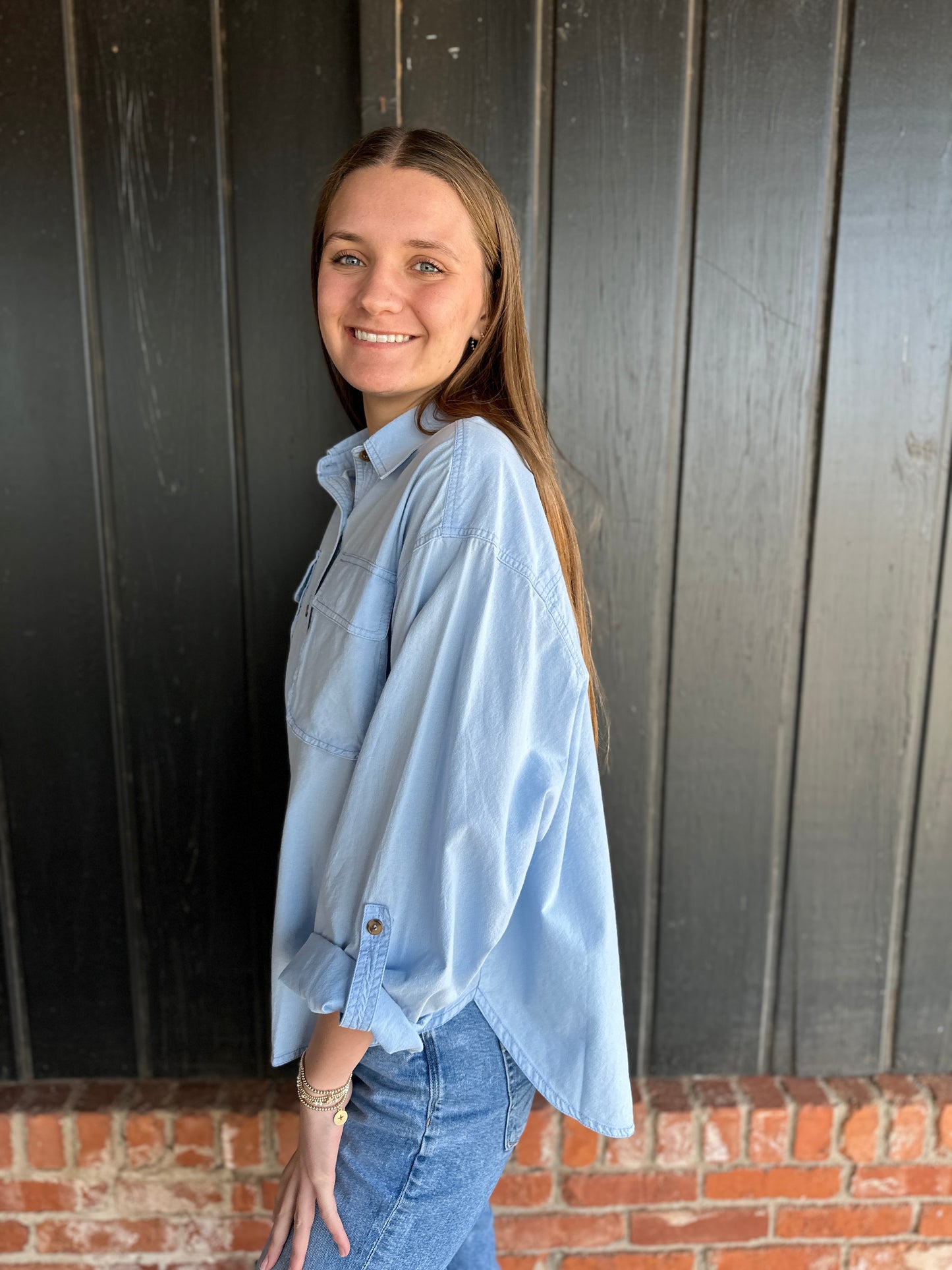 Denim linen blended double pocket top