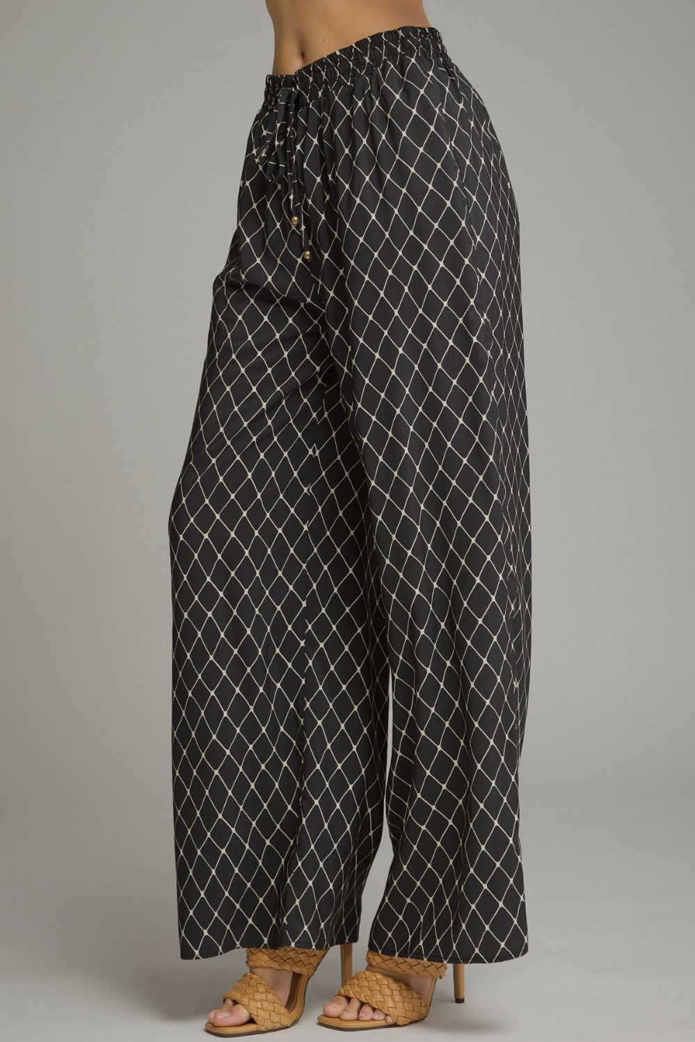 Black Geometric Wide Leg Pant