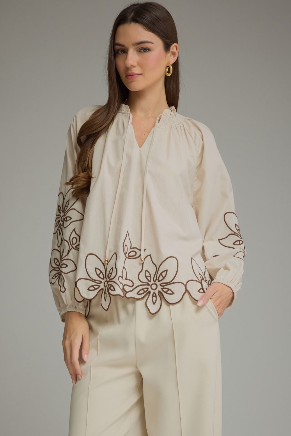 The Autum ecru detail top