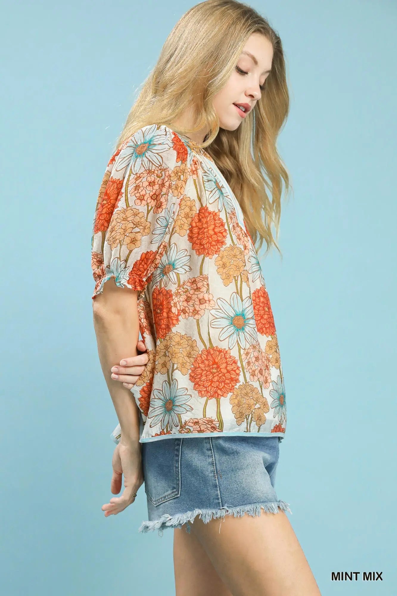 The Mint mix Floral Print Puff Sleeve Top