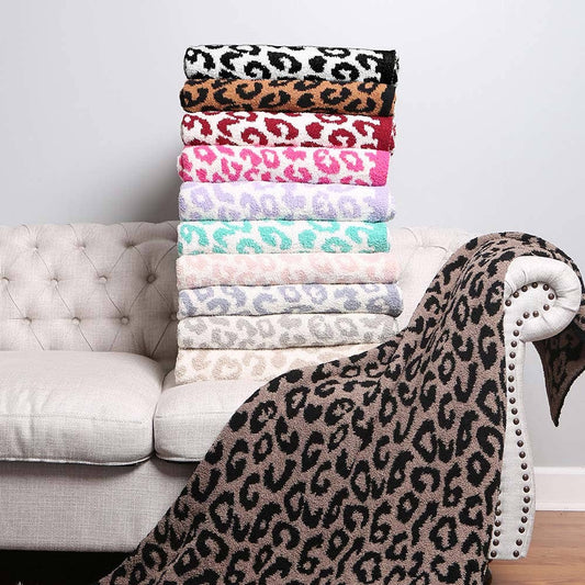 Leopard Patterned Reversible Throw Blanket
