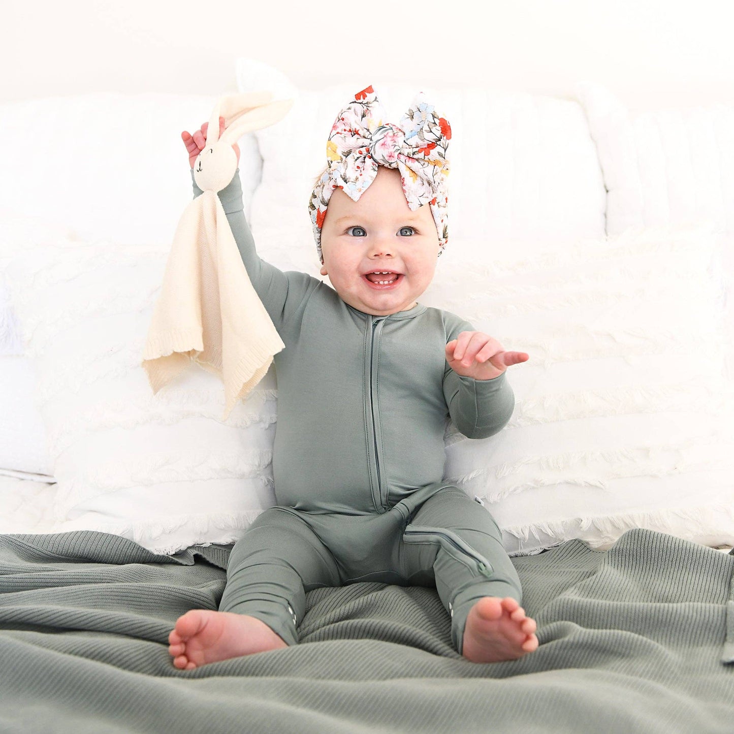 Eucalyptus ZIP Bamboo Keepsake Two Way Zipper Baby Outfit