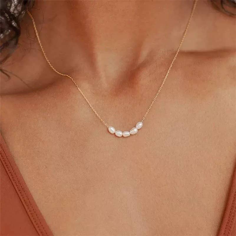 STAINLESS STEEL PEARL NECKLACE