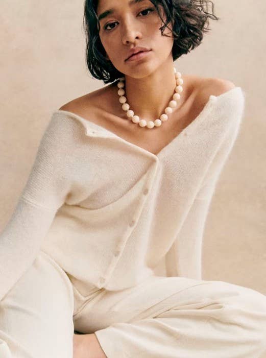 Natural Stone Beaded Necklace (Olive and Cream)