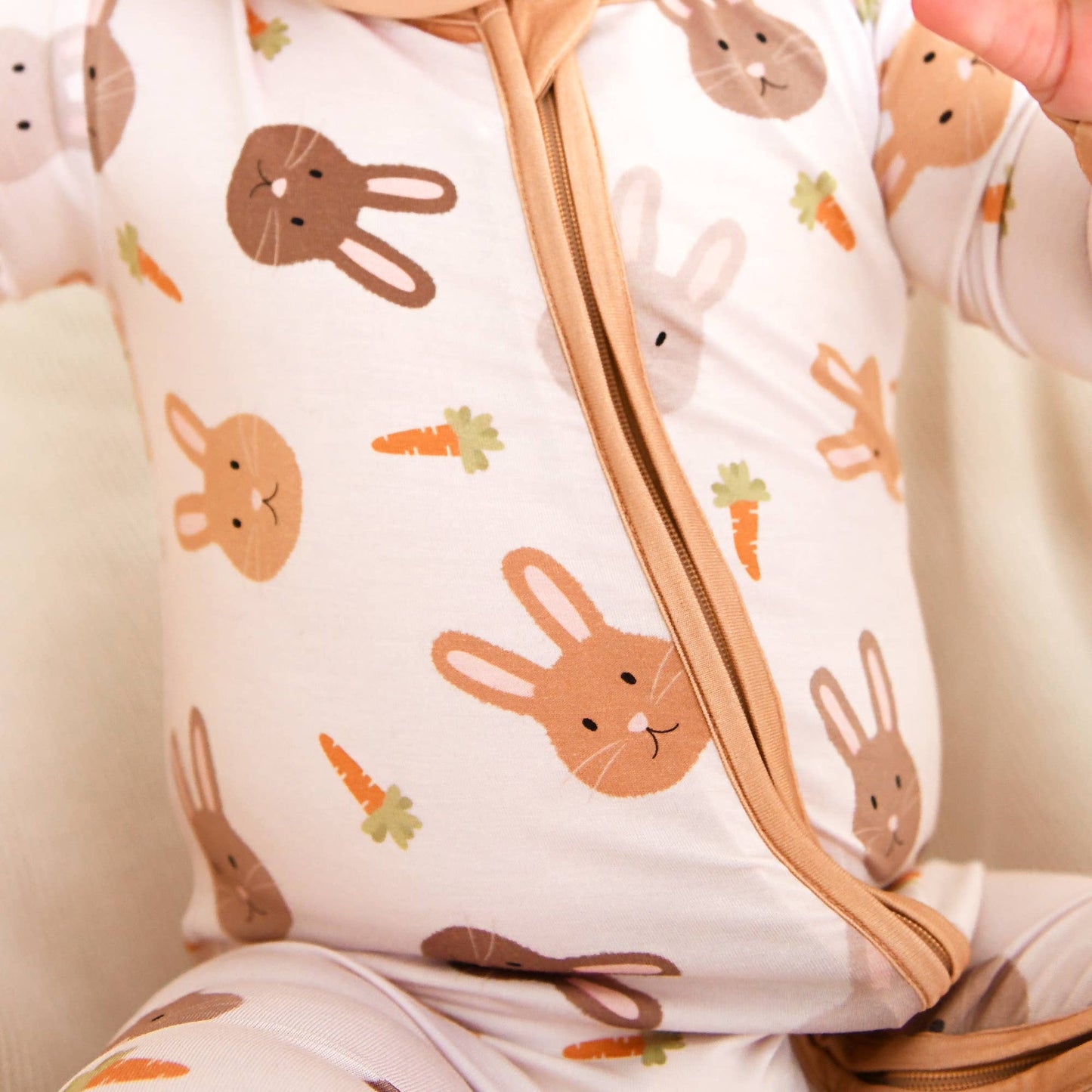 Noah ZIP Easter Bunny Bamboo 1-Piece 2way Zipper Baby Outfit