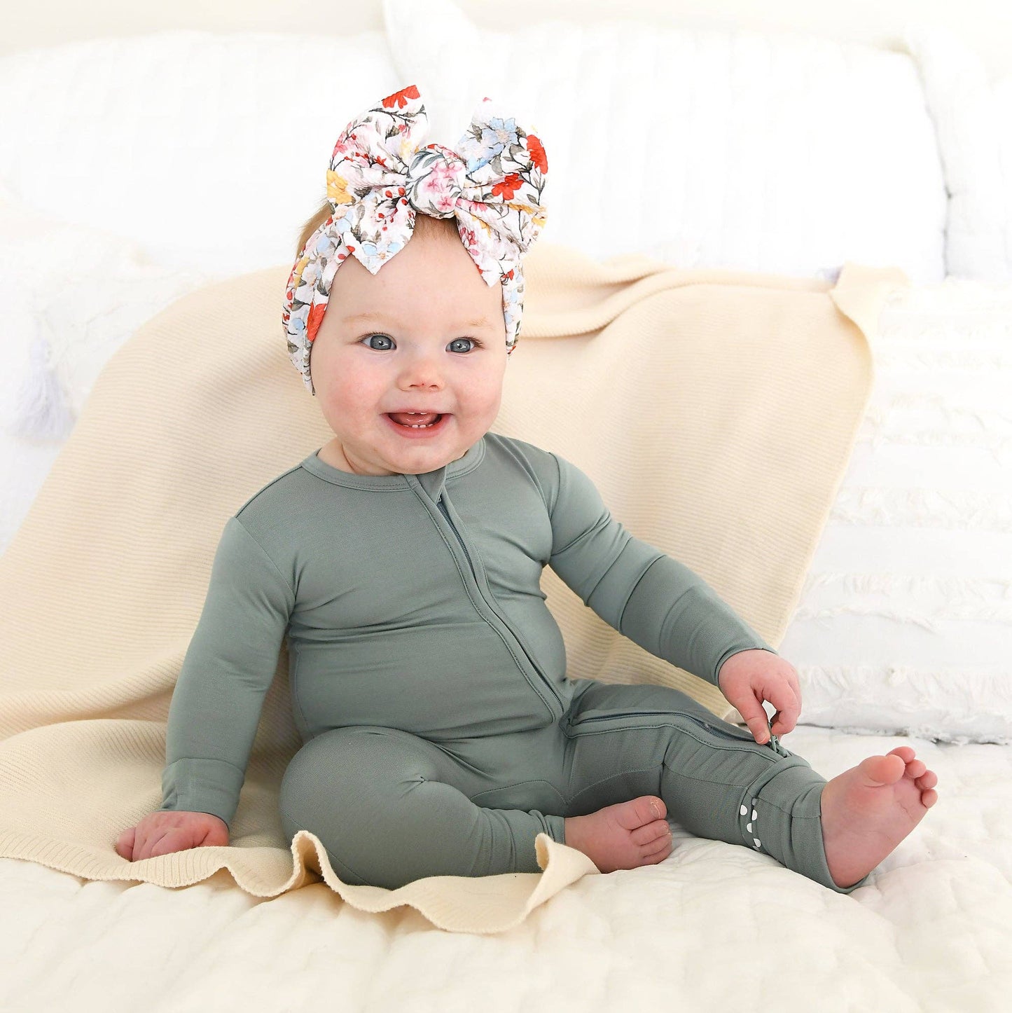 Eucalyptus ZIP Bamboo Keepsake Two Way Zipper Baby Outfit