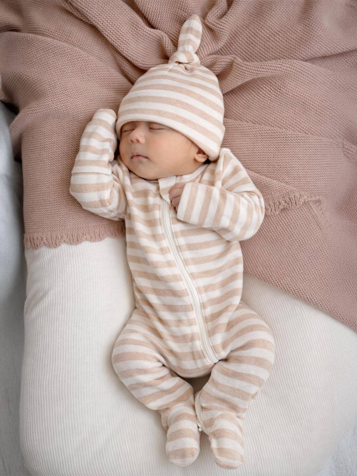 Biscuit Stripe / Organic 2-Way Zip Footie