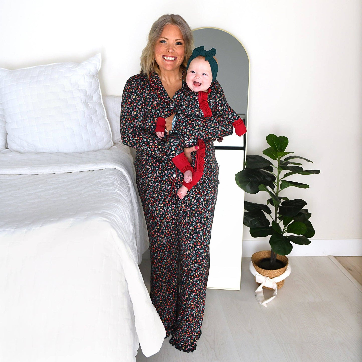 Isabelle RUFFLE ZIP Bamboo One Piece Floral Baby Outfit