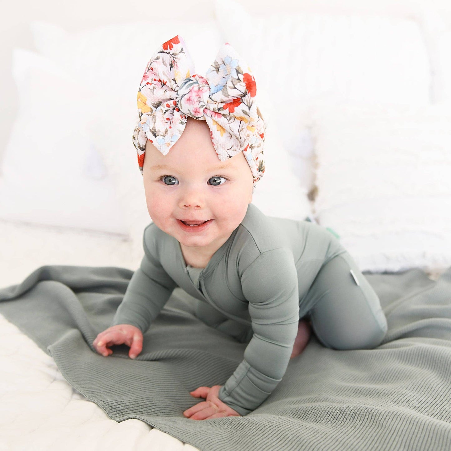 Eucalyptus ZIP Bamboo Keepsake Two Way Zipper Baby Outfit