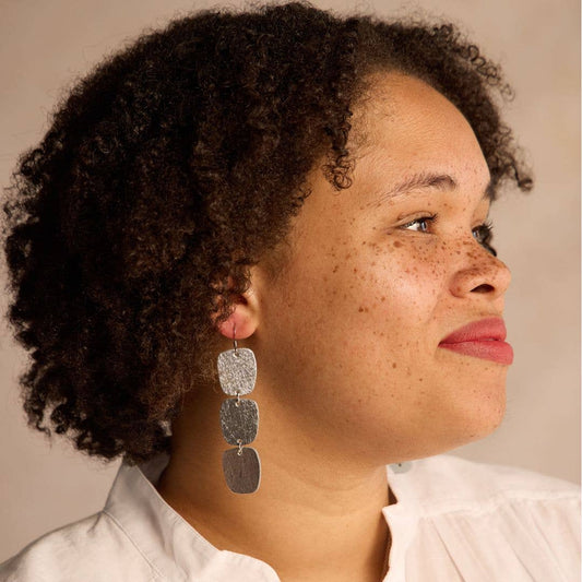 Vintage Silver Cali - Nickel & Suede