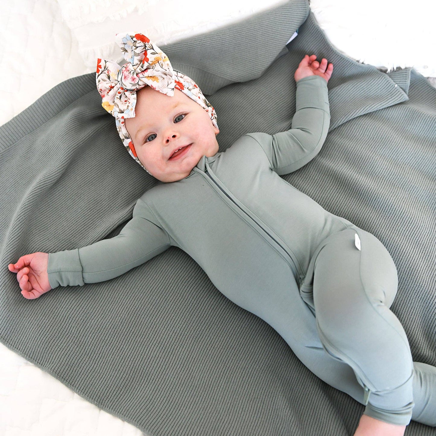 Eucalyptus ZIP Bamboo Keepsake Two Way Zipper Baby Outfit