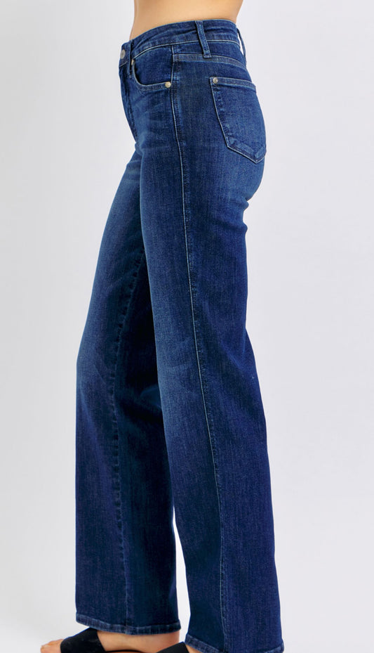 Judy Blue Straight Tummy Control Jeans - Plus