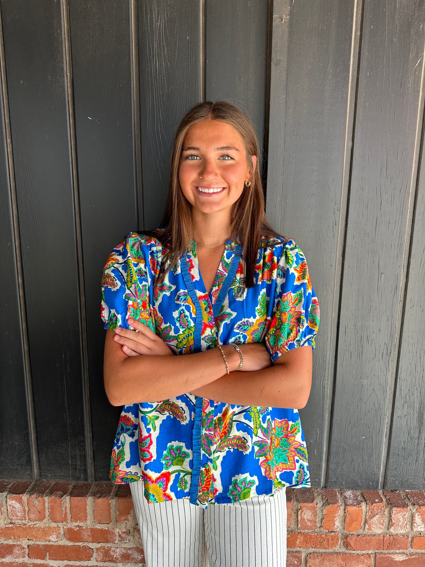 Blue floral print top