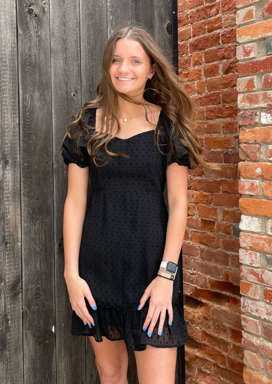 Black sweetheart neckline dress