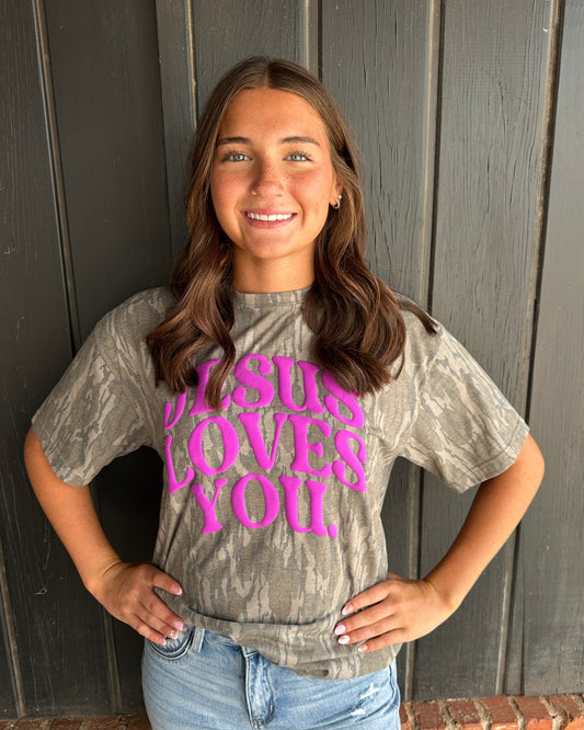 JESUS LOVES YOU camo tee