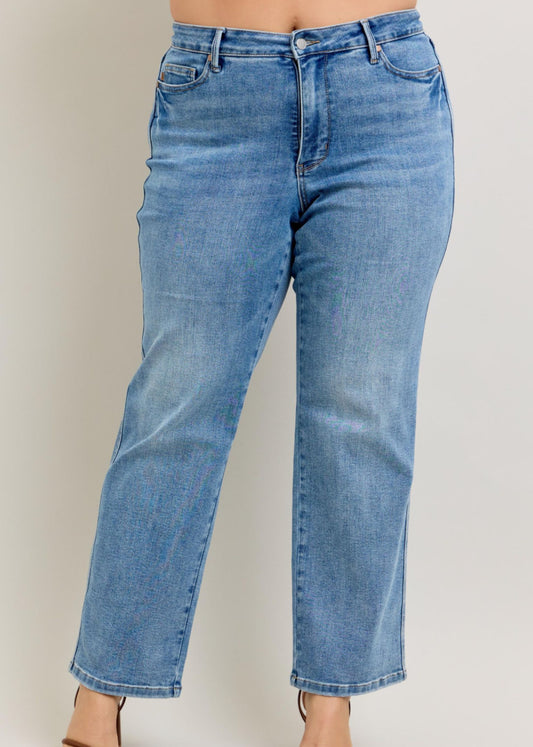Judy Blue Tummy Control Vintage Wash Straight - Plus