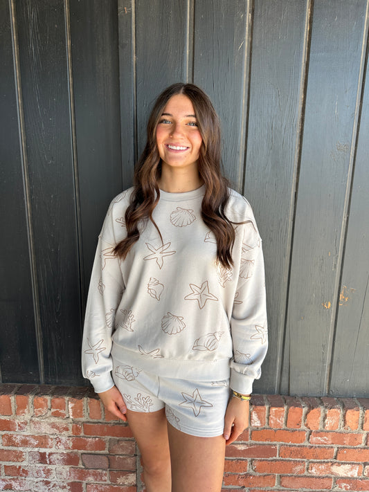 Sea Motif Mid Rise Shorts Elastic Waist