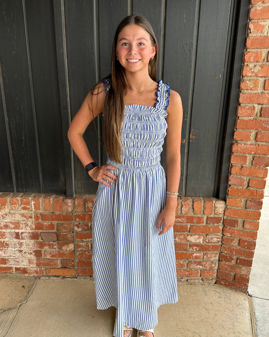 Blue Elastic ruffle shoulder strap dress