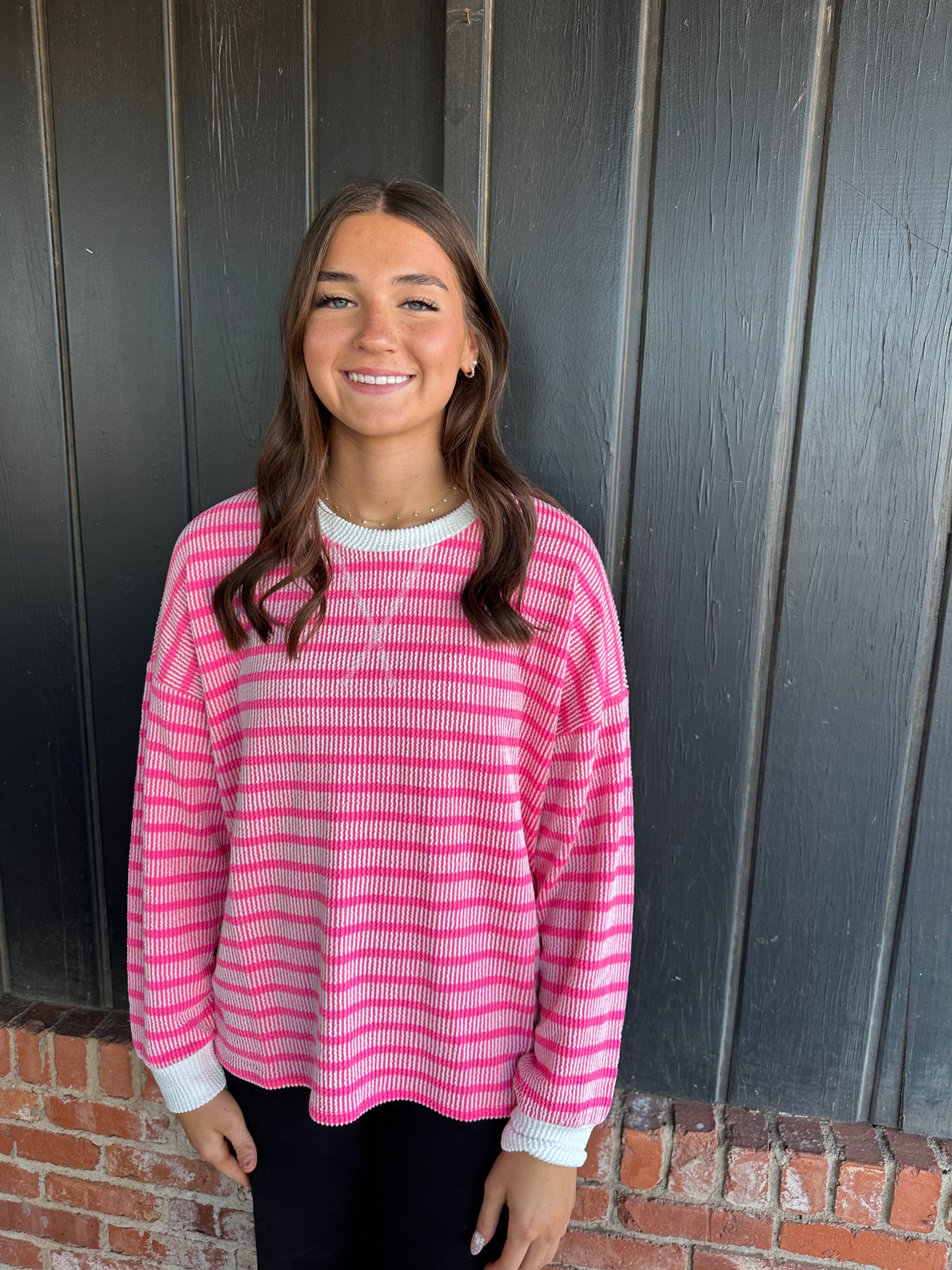 Hot pink raised rib striped round neck