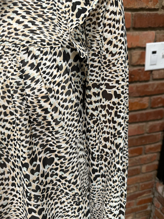 The Cindy mint/taupe leopard top