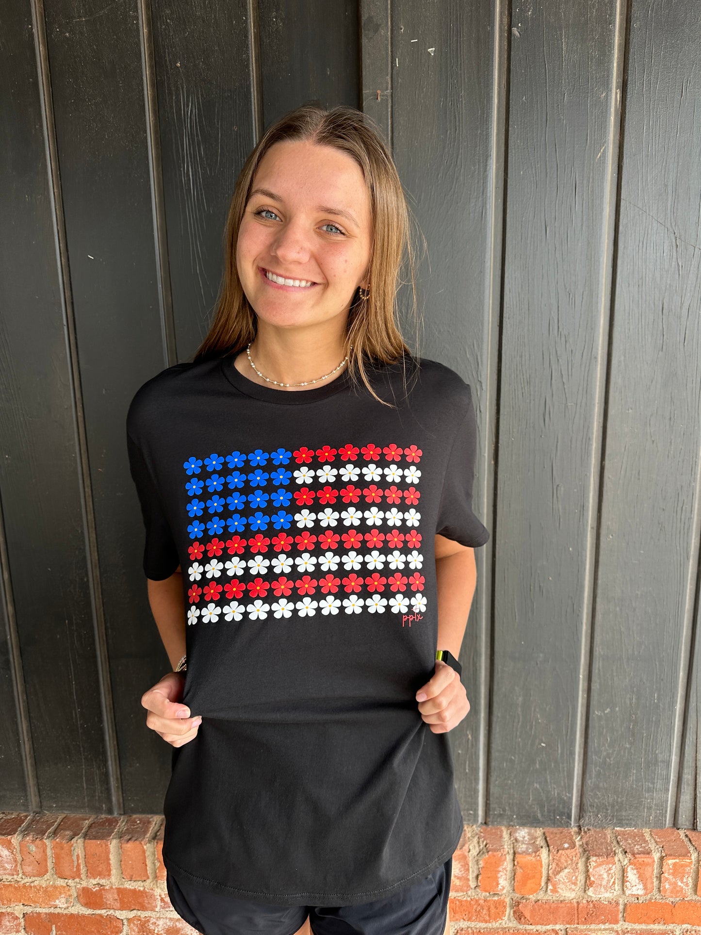 Daisy USA Tee