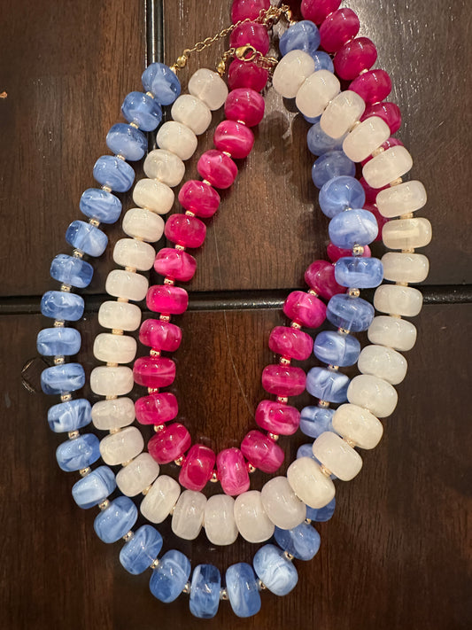 Chunky acrylic beaded necklace (3 color options)