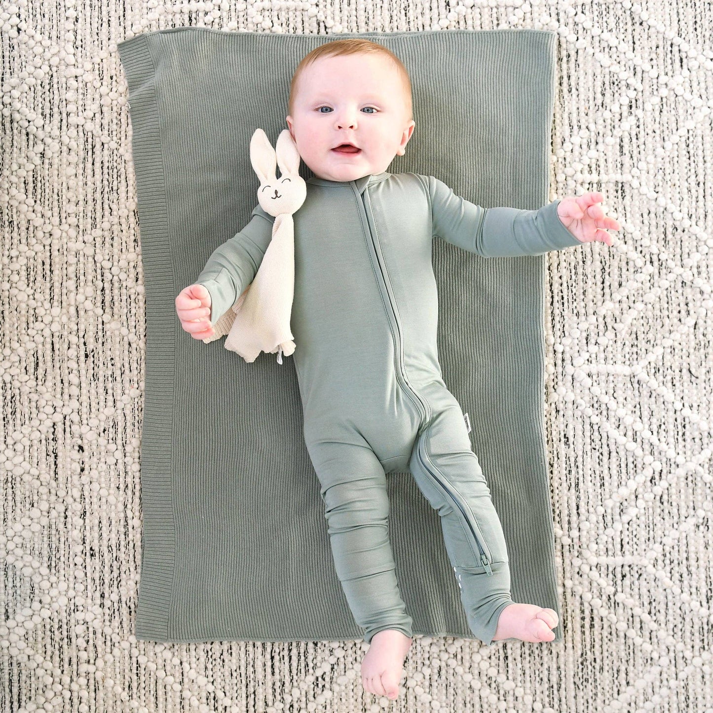 Eucalyptus ZIP Bamboo Keepsake Two Way Zipper Baby Outfit