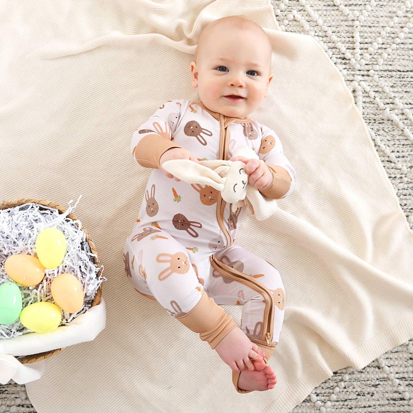 Noah ZIP Easter Bunny Bamboo 1-Piece 2way Zipper Baby Outfit