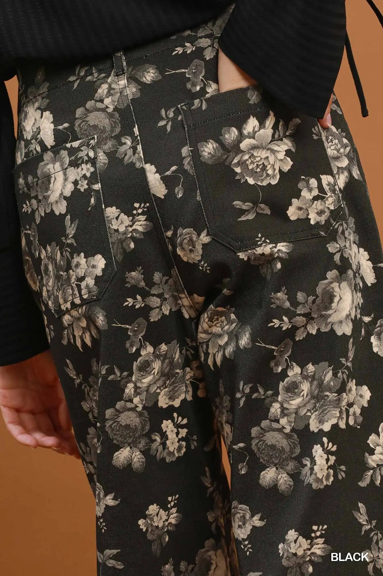 Black Floral Print Wide Leg Cropped Pants