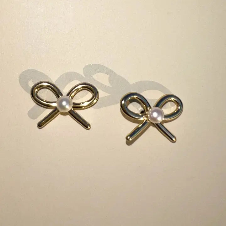 Pearl Bow Stud - Nickel & Suede