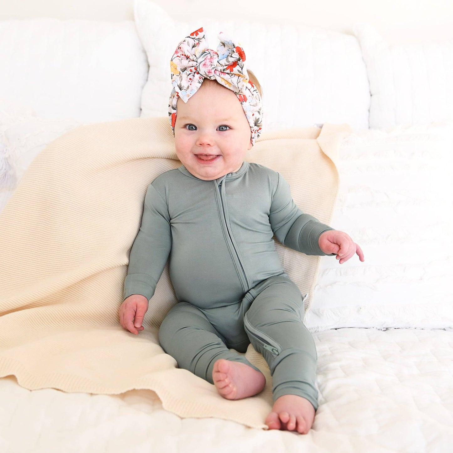 Eucalyptus ZIP Bamboo Keepsake Two Way Zipper Baby Outfit