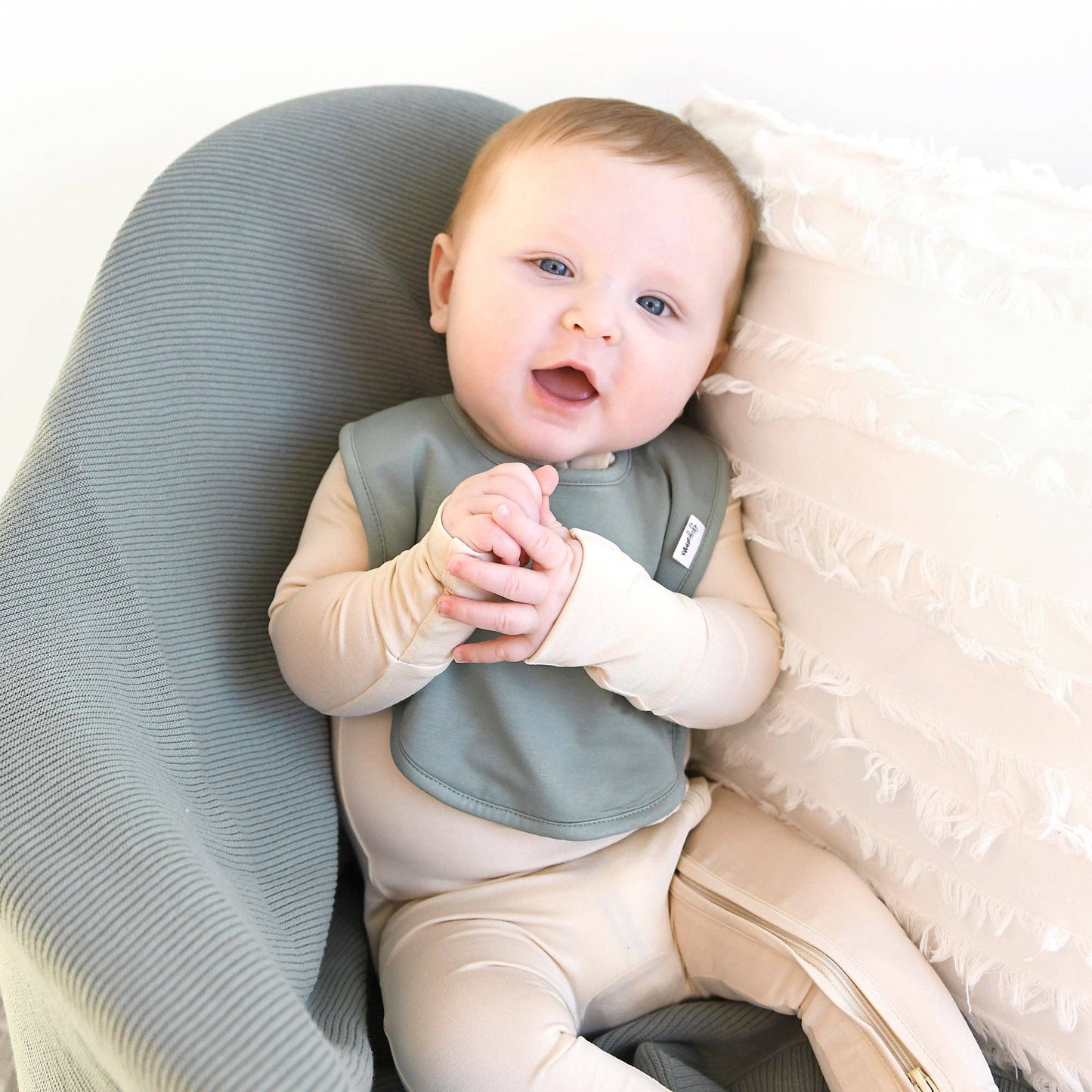 Eucalyptus SNAP BIB Bamboo Keepsake Baby Accessories