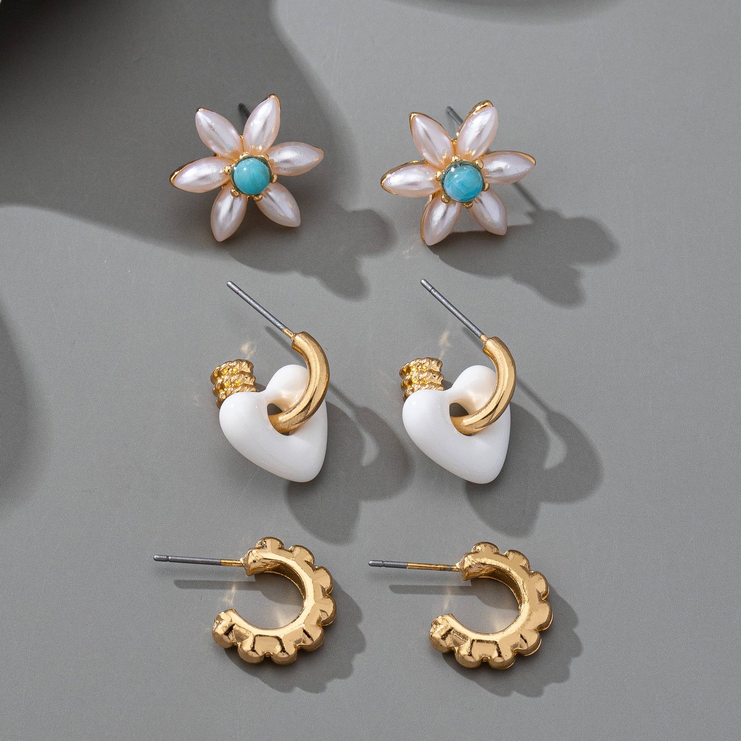 HUGGIE HOOP BALL FLORAL HEART TRIO EARRINGS