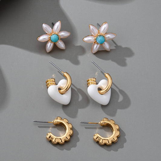 HUGGIE HOOP BALL FLORAL HEART TRIO EARRINGS