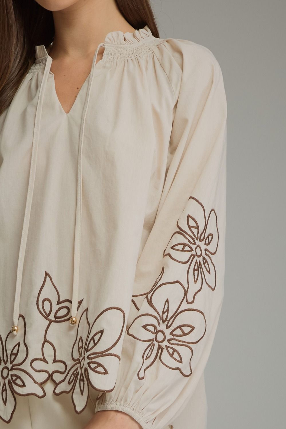 The Autum ecru detail top