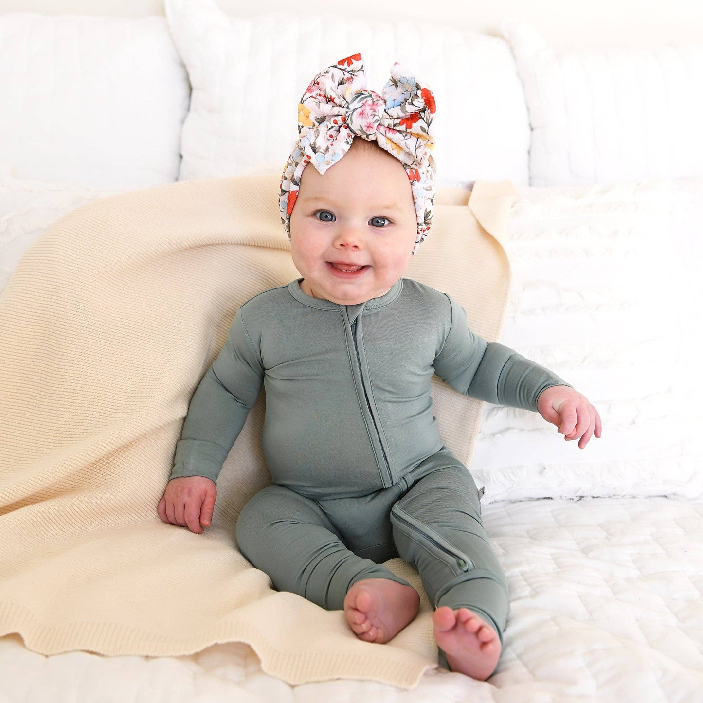 Eucalyptus ZIP Bamboo Keepsake Two Way Zipper Baby Outfit