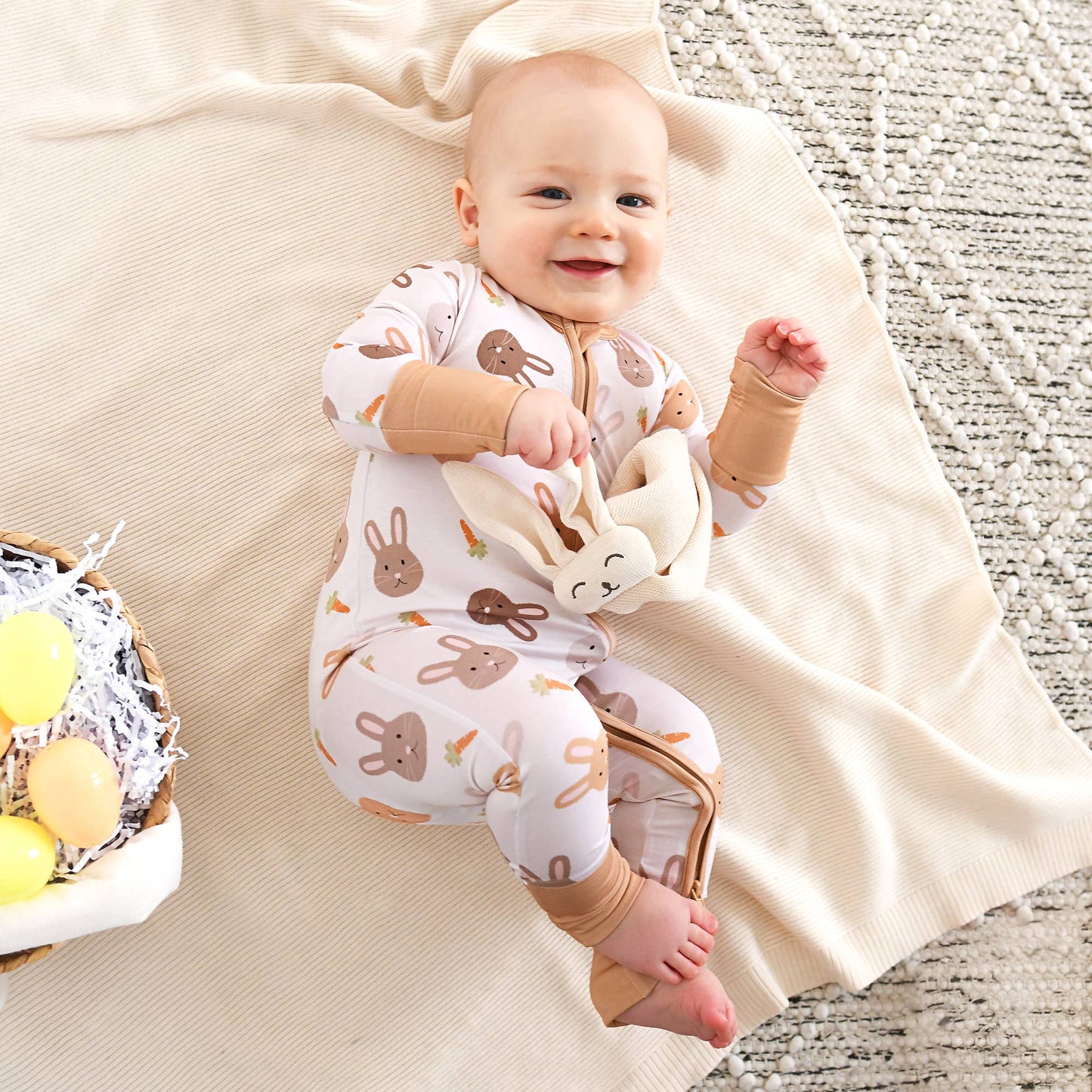 Noah ZIP Easter Bunny Bamboo 1-Piece 2way Zipper Baby Outfit
