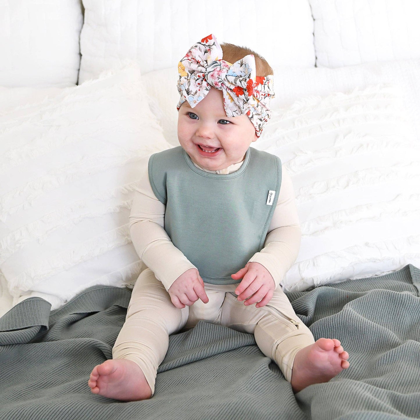 Eucalyptus SNAP BIB Bamboo Keepsake Baby Accessories
