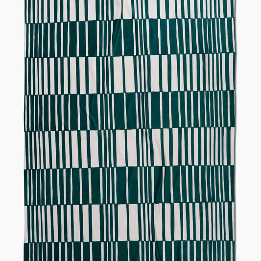 GEOMETRY Verdelia Butter Blanket