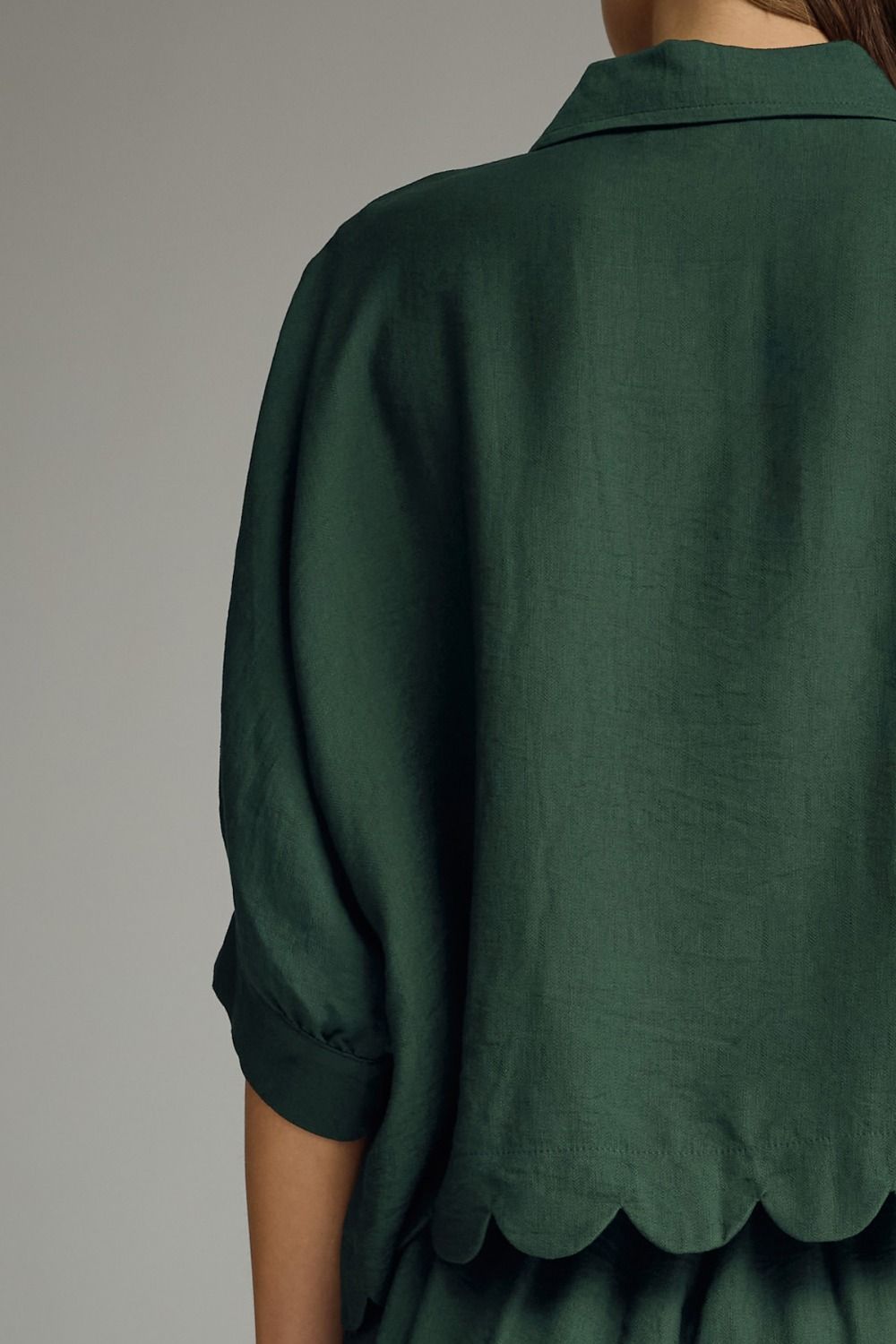Hunter Green 3/4 sleeve scallop hem top