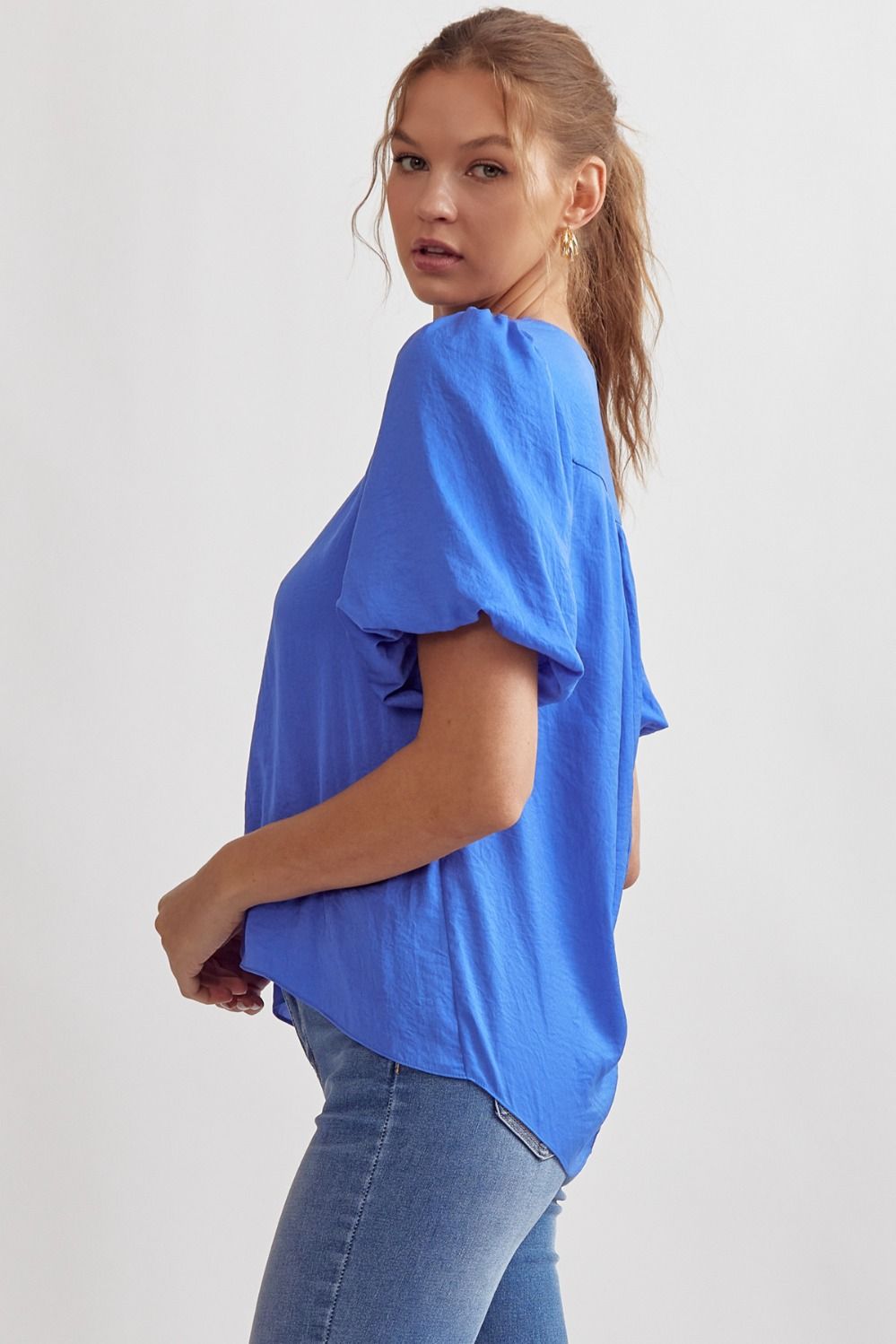 The Heather blue puff sleeve top
